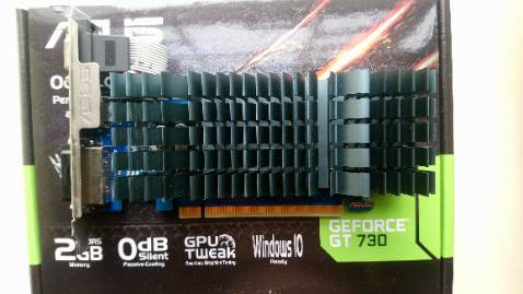 Giao hàng nhanh đúng như cam kết, mặc dù cận Tết, hàng chính hãng, mới 100%, card chạy ổn định, đã sử dụng được hơn ba tháng!