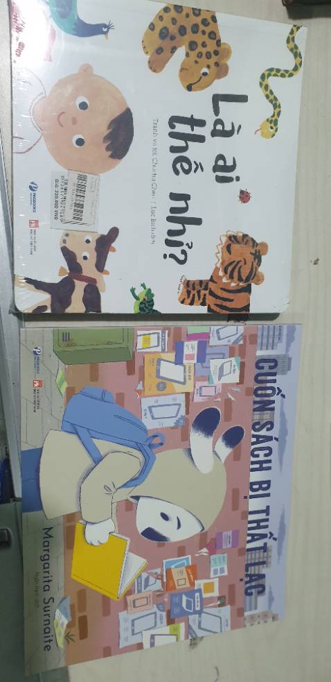 Giá mua khá rẻ so với giá bìa, bé khá thích thú