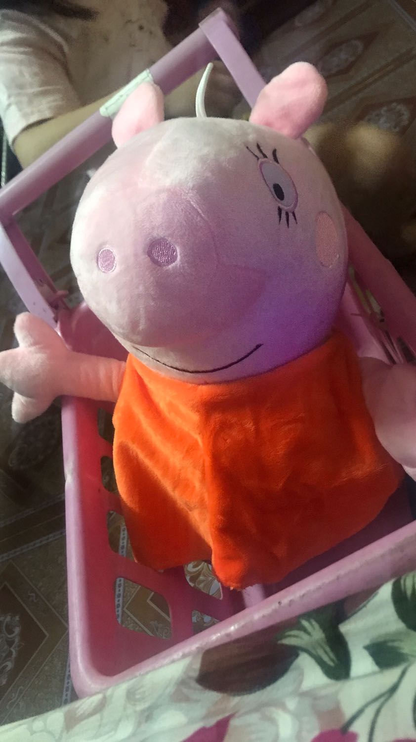 Peppa cao đúng 40 cm, giống hình, e mình rất thích, Tiki  đóng gói cẩn thận, giao hàng nhanh