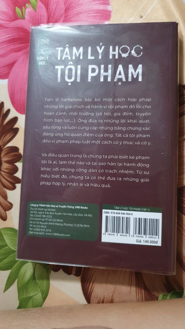 Theo lĩnh vực này từ hồi còn học đh rồi, xưa muốn có mấy quyển thế này để đọc và tìm hiểu lắm, giờ cuối cùng cũng có, ? à về hình thức, đặt hôm t2 trưa thứ tư nhận đc nha  cứ tưởng sách cũ vì đang sale 40% ai ngờ sách htoan mới, anh shiper thì quen quá rồi, 5 sao cả nha!