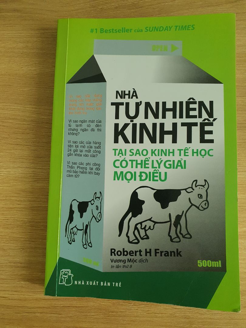 Một quyển sách cực kỳ thú vị và dễ đọc cho các bạn bắt đầu tìm hiểu kinh tế học.
