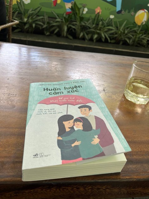 Sách hay, phù hợp cho những ai quan tâm đến con trẻ.