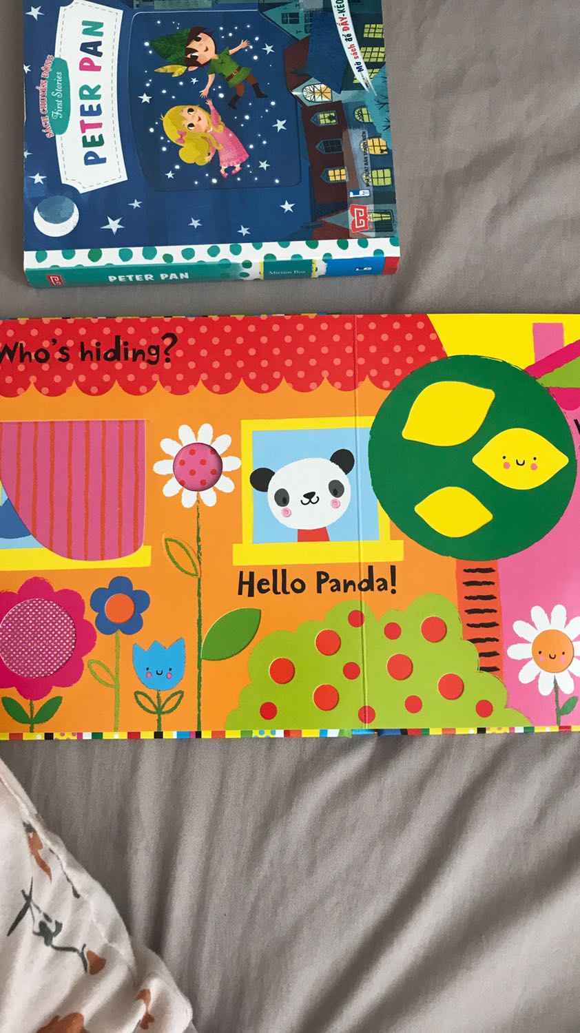 Sách đẹp, mày sắc bắt mắt lắm. Sách đẹp, mày sắc bắt mắt lắm.