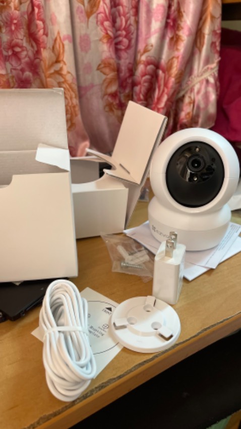 Đã mua lần thứ 2, chất lượng tốt từ hình ảnh nhận được, trong vùng tối lẫn khu vực ánh sáng đầy đủ, app hay nhiều ứng dụng cần thiết cho camera quan sát