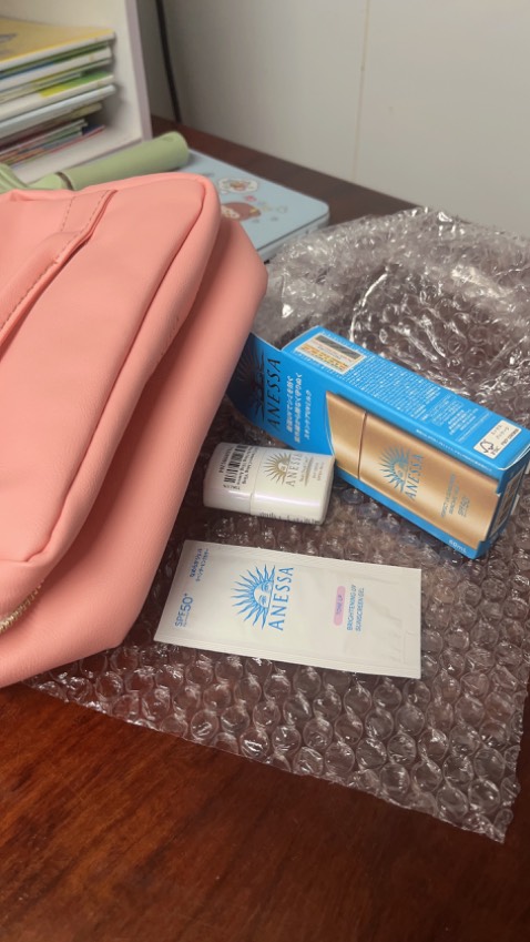 Mê tiki quá, mua giá tốt, uy tín rồi, lại còn thêm quả quà tặng chất lượng, cute nữa ❤️❤️❤️❤️ 
Túi tặng xinh xỉu, quá mê dịch vụ Tiki 
Ship hàng tốc độ ánh sáng hôm qua đặt, hôm nay giao rồi