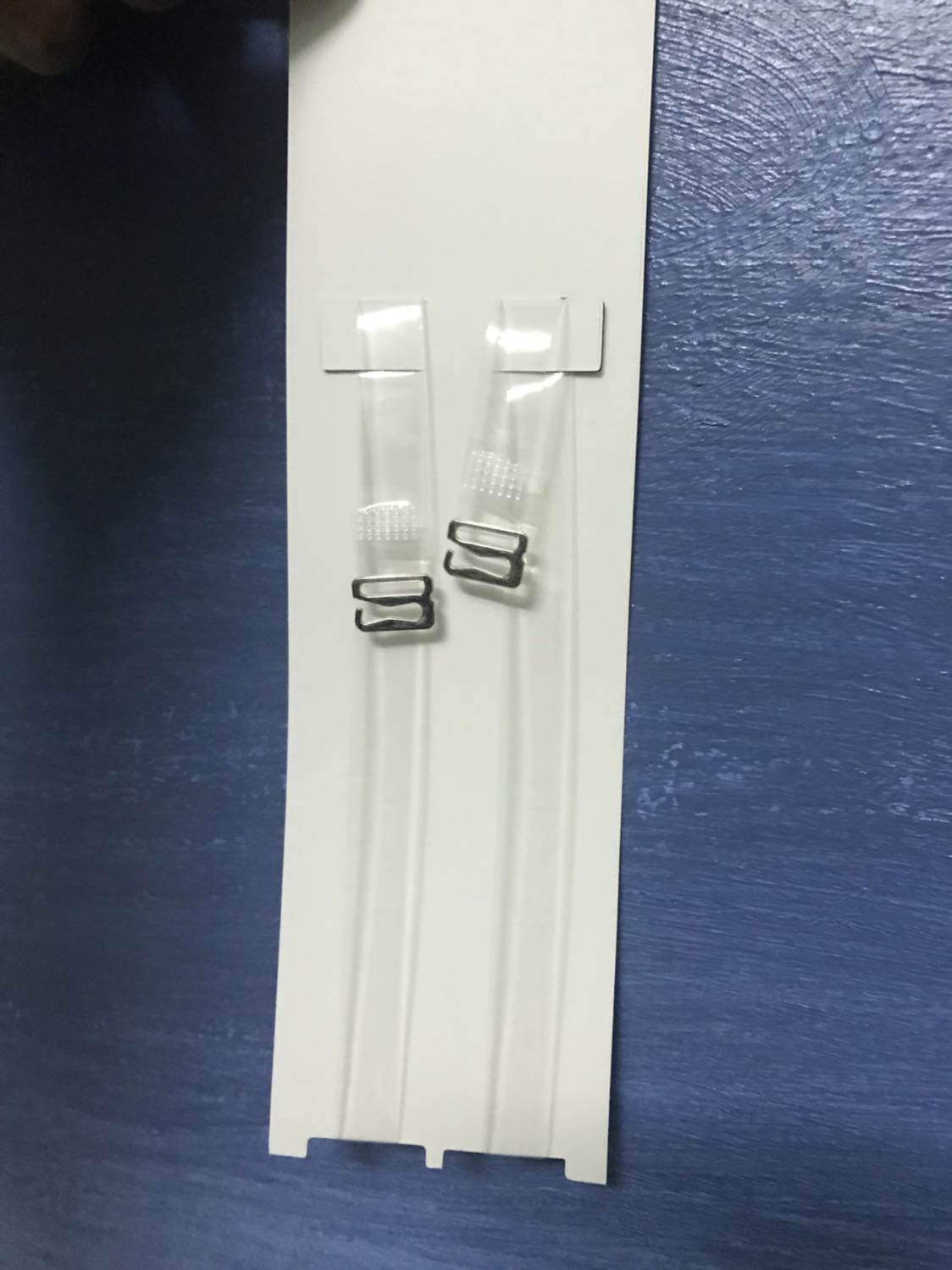 Đủ số lượng, sản phẩm đẹp, giá phù hợp. Dây trong suốt nhìn rất thích.