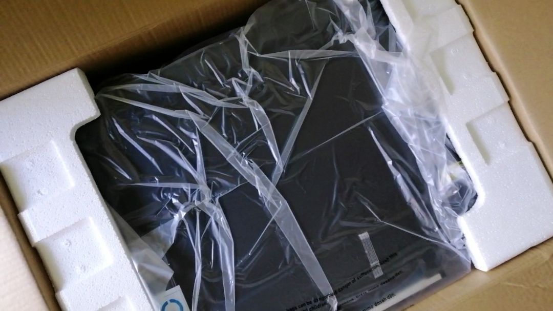 Tôi không thấy phiếu bảo hành kèm theo. Mong được hổ trợ. Cám ơn