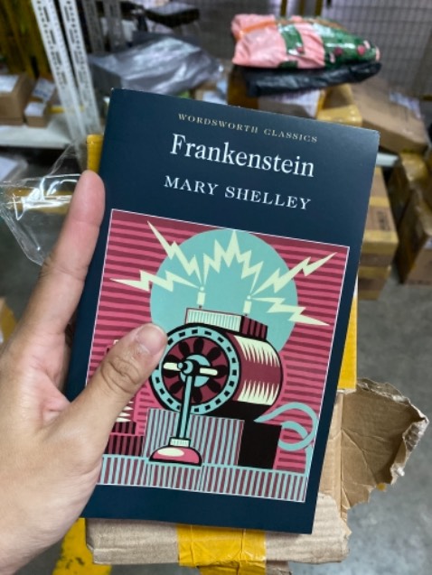 Mình đặt mua 3 cuốn sao chỉ giao có 1 cuốn???