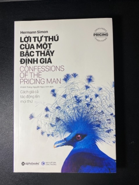 Sách đẹp, cơ bị cong 2 đầu sách mặt dưới, giao hàng nhanh