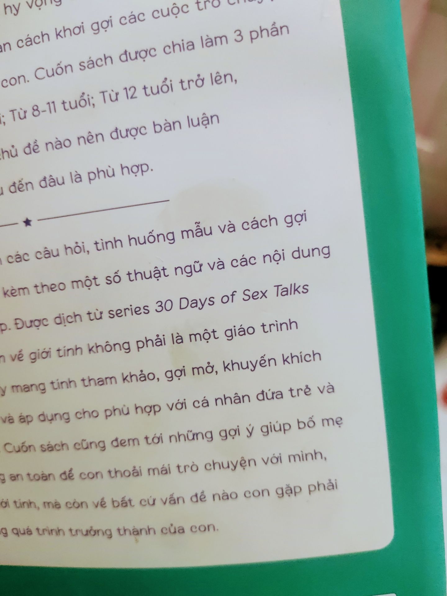 vì là cần gấp nên đặt giao nhanh trong 2 giờ, nhưng sách vừa nhận thì chưa kịp mở anh ship đã phải đi giao. lên phòng mở ra hết hồn luôn. sách bị bẩn tùm lum chỗ