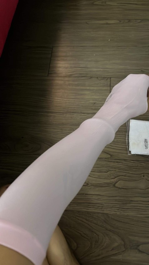 Sản phẩm dày dặn, vải mát. Giá cả hợp lí