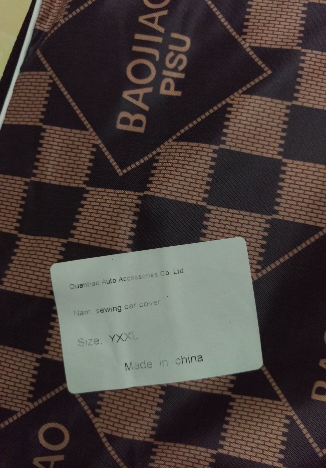 Thật sự thất vọng với shop, sản phẩm không như mô tả, không giống hình ảnh
Bạt vải li non mỏng, đường may lỏng lẻo, hàng china nhập về không phải vải dù do shop may đo thủ công theo từng loại xe