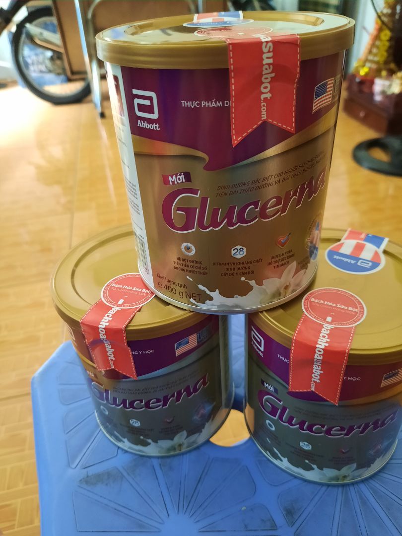 hàng giao nhanh hơn dự kiến , tem nhãn còn đầy đủ , cực kỳ hài lòng , shipper thân thiện , lần sau sẽ tiếp tục ủng hộ shop .