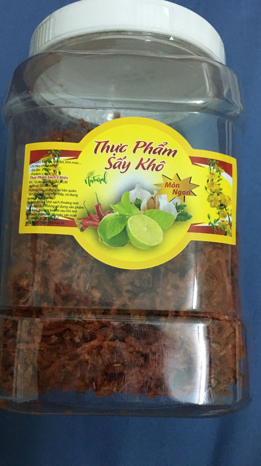 Sp giao không đúng vs sp mình đặt. Mong shop giải quyết cho mình. Đặt khô bò miếng mà giao khô bò sợi nhìn thấy thất vọng quá. K đúng nhãn hiệu lun