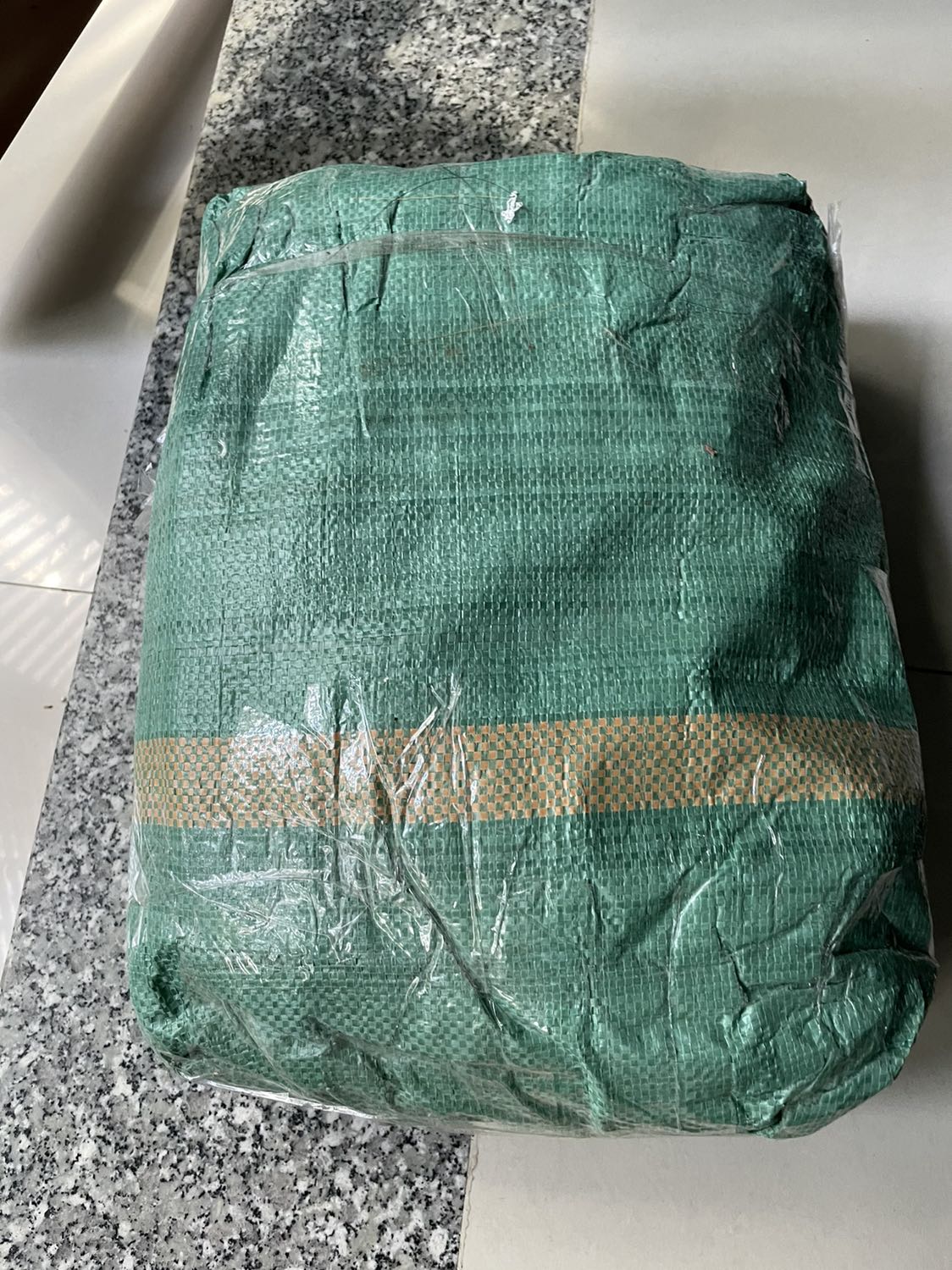 Lỗi ko ở đóng gói lỗi ở vận chuyển!