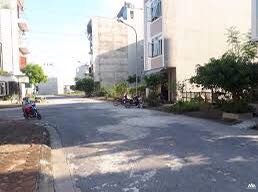 Sản phẩm đẹp, chất lượng tốt, mẫu mã đẹp, rất đáng tiền, năm sao cho chất lượng sản phẩm, cảm ơn shop nhiều nhé. Chúc shop buôn may bán đăt, tuyệt vời ông mặt trời