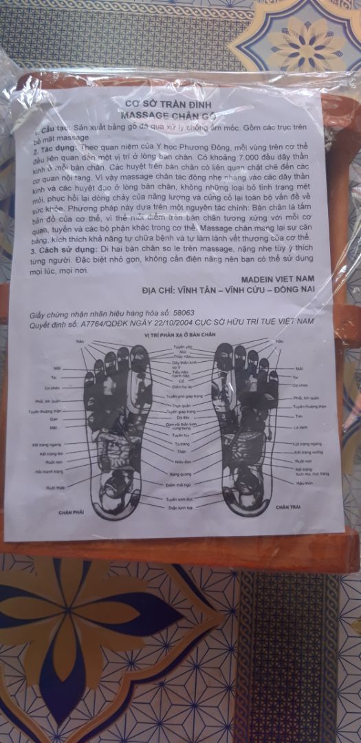 Lăn chân thoải mái lắm. Mấy cái gai lăn ko gây tê hay đau chân. Sản phẩm dễ lắp ráp. Cầm chắc tay, ko quá nặng. Tiếng kêu lúc lăn chân ko quá lớn, ko làm ảnh hưởng đến mn xung quanh