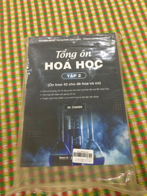 Cực kì hài lòng. Tiki giao hàng nhanh, sách mới chất lượng đảm bảo. Cực kì hài lòng. Tiki giao hàng nhanh, sách mới chất lượng đảm bảo.