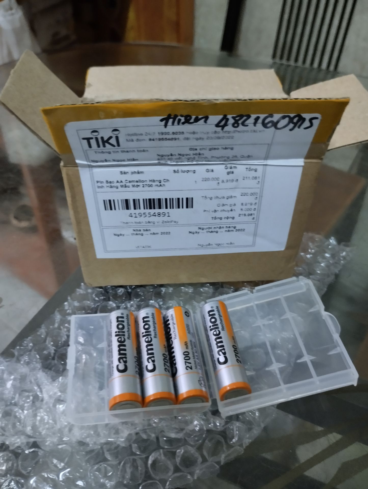 Hàng đóng gói, mẫu mã đẹp, giao đúng hẹn. đang sạc thấy ổn, ...