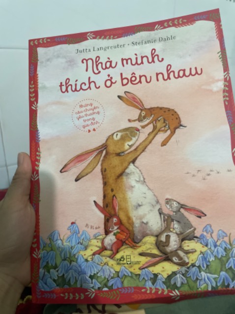 Nội dung hay hình vẽ đẹp sách dày