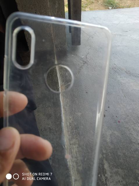 Lỗ vân tay thì lớn quá mấy lỗ mic thì trật khớp hết nói chung ko dc Lỗ vân tay thì lớn quá mấy lỗ mic thì trật khớp hết nói chung ko dc