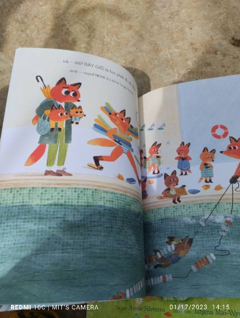 Sách rất đẹp, hình  vẽ màu sắc đẹp tuyệt