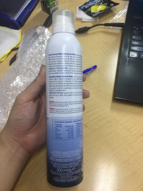 Không có tem niêm phong, không có date sản xuất, xin.
Vui lòng liên hệ lại người mua