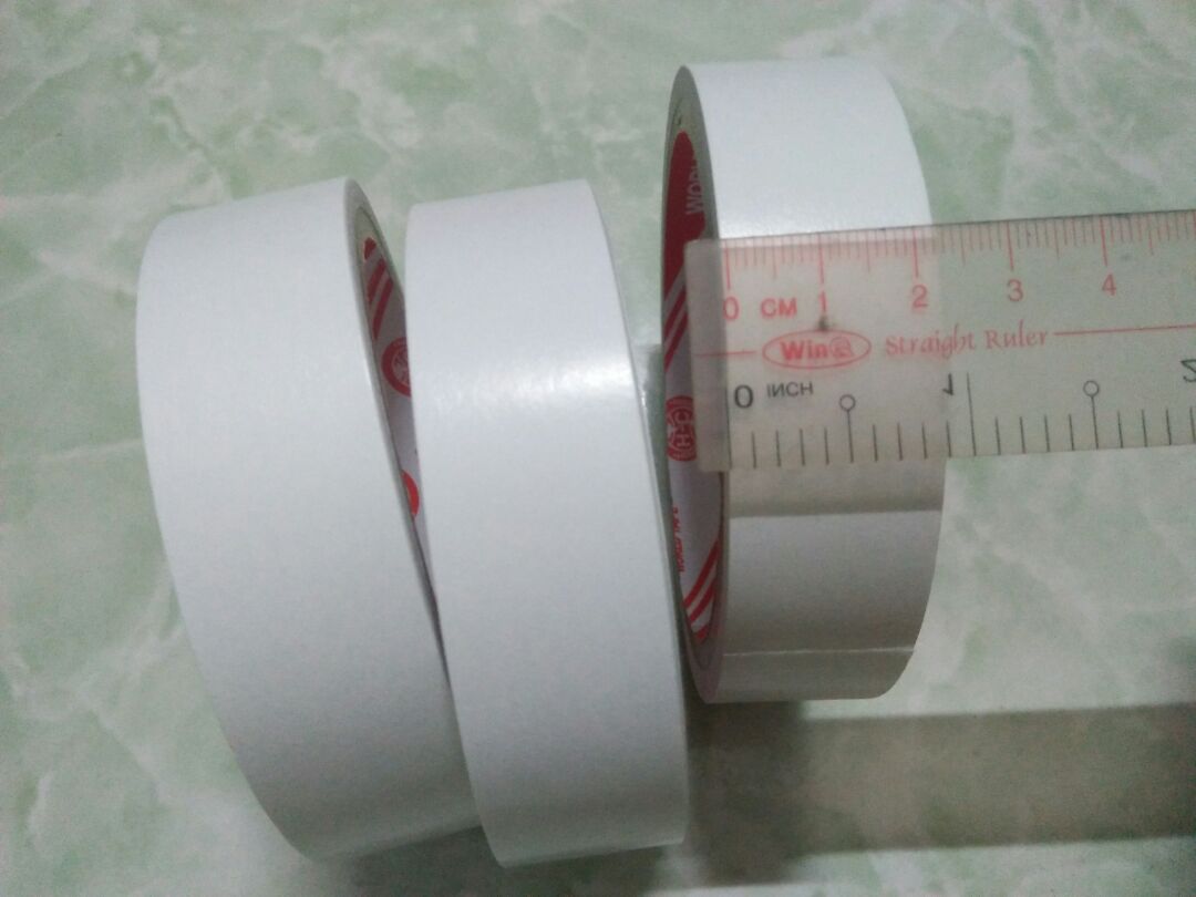 Mua khi giá giảm còn 10k, lại còn được freeship, quá tốt! 
Dùng cái này tiện lợi để gói quà, tính chỉ kiếm mua 1 cuộn cho đủ đơn nhưng ko thấy, thấy cái này rẻ nên mua cả combo ?
Mua về dùng dần cho tiết kiệm. 
Đóng gói tốt, giao hàng nhanh, nhân viên giao hàng lịch sự! 

Cảm ơn nhà bán nhé!