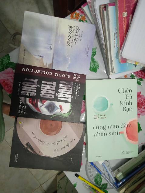 Chưa đọc nên chưa biết nói sao