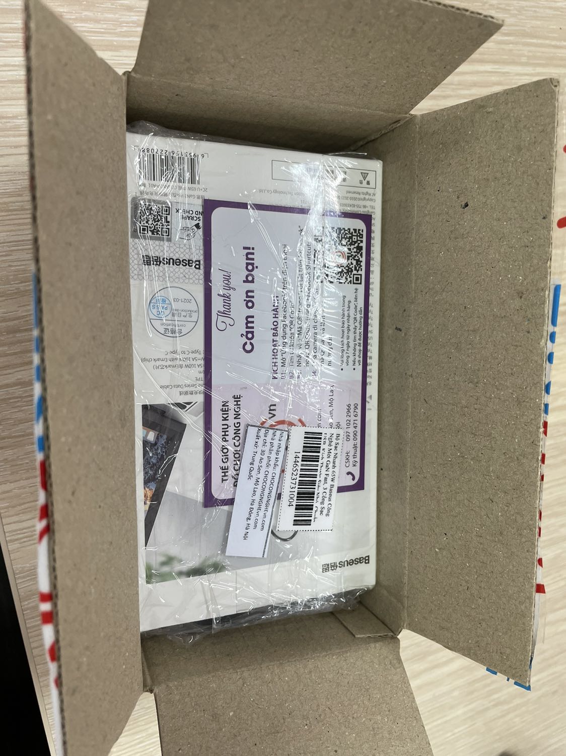 Sạc giao nhanh, đóng gói cẩn thận, chất lượng tốt, sản phẩm đánh mua.