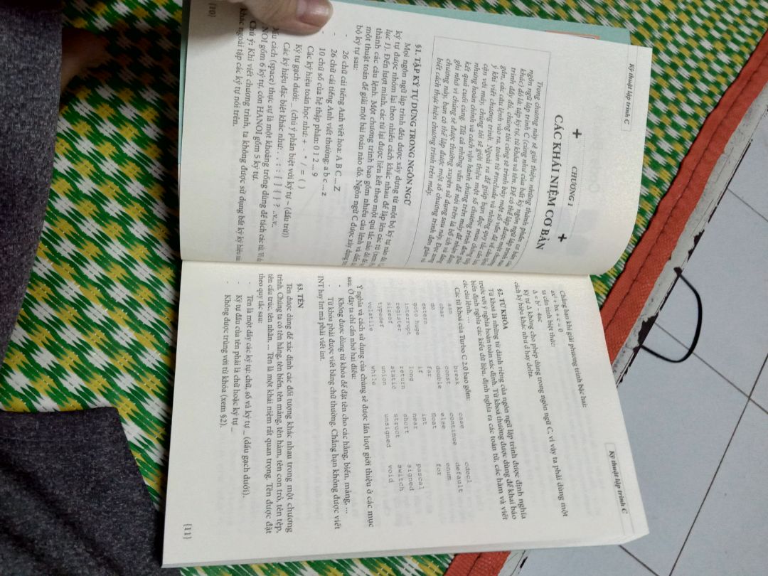 Sách hay, chất lượng sách tốt, sau mỗi bài có ví dụ, bài tập. Đóng gói sản phẩm rất đẹp và chắc chắn, thời gian giao hàng rất nhanh.