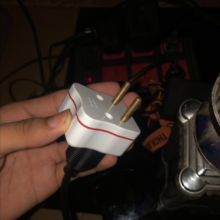 Ok lắm ạ, hàng chính hãng của điện quang. Tương thích gần như mọi jack 3 chân.