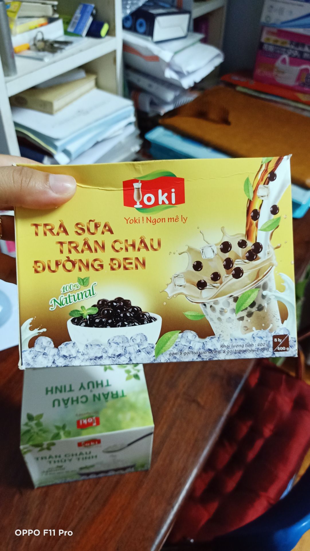 chân trâu làm dạng thạch nên k dai, có mùi nước đường giống có chất bảo quản nên mùi vị k dc ngon lắm. vị trà sữa cho ít nước nhưng vẫn k ra mùi trà hơi ngọt nên lấn át vị trà