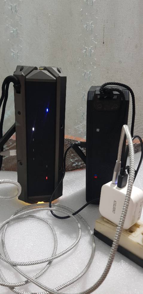 Ok giao hàng nhanh đầy đủ cộng thêm sao . Hai em này có thể ăn no cùng lúc. Có chị em nào củ sạc chậm và ngắn thì alo là có nhanh v dài lắm