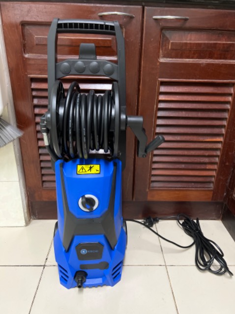 Chưa sử dụng được lần nào, gần như không thể hút được nước để xịt. Mong được hỗ trợ. Chưa sử dụng được lần nào, gần như không thể hút được nước để xịt. Mong được hỗ trợ.