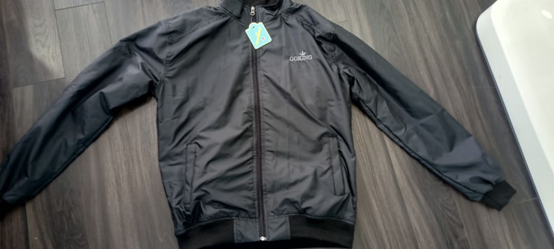 Sản phẩm tốt y như quảng cáo, vải rất đẹp , giao hàng nhanh ...Sẽ tiếp tục ủng hộ shop