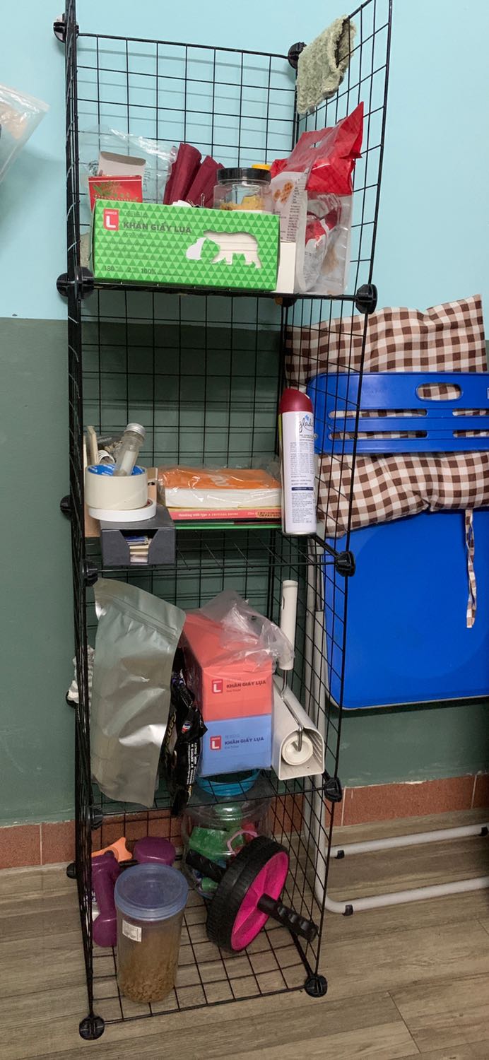 ok. 16 tấm, có nẹp gắn đầy đủ. Chắc chắn