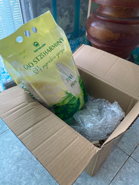 Đóng gói vô cùng kỹ lưỡng, giao hàng nhanh chóng sản phẩm đúng mô tả