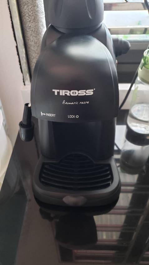 Máy ok. Tiki hay giao hàng trễ. Ngày sản xuất hơi lâu tận 2021.