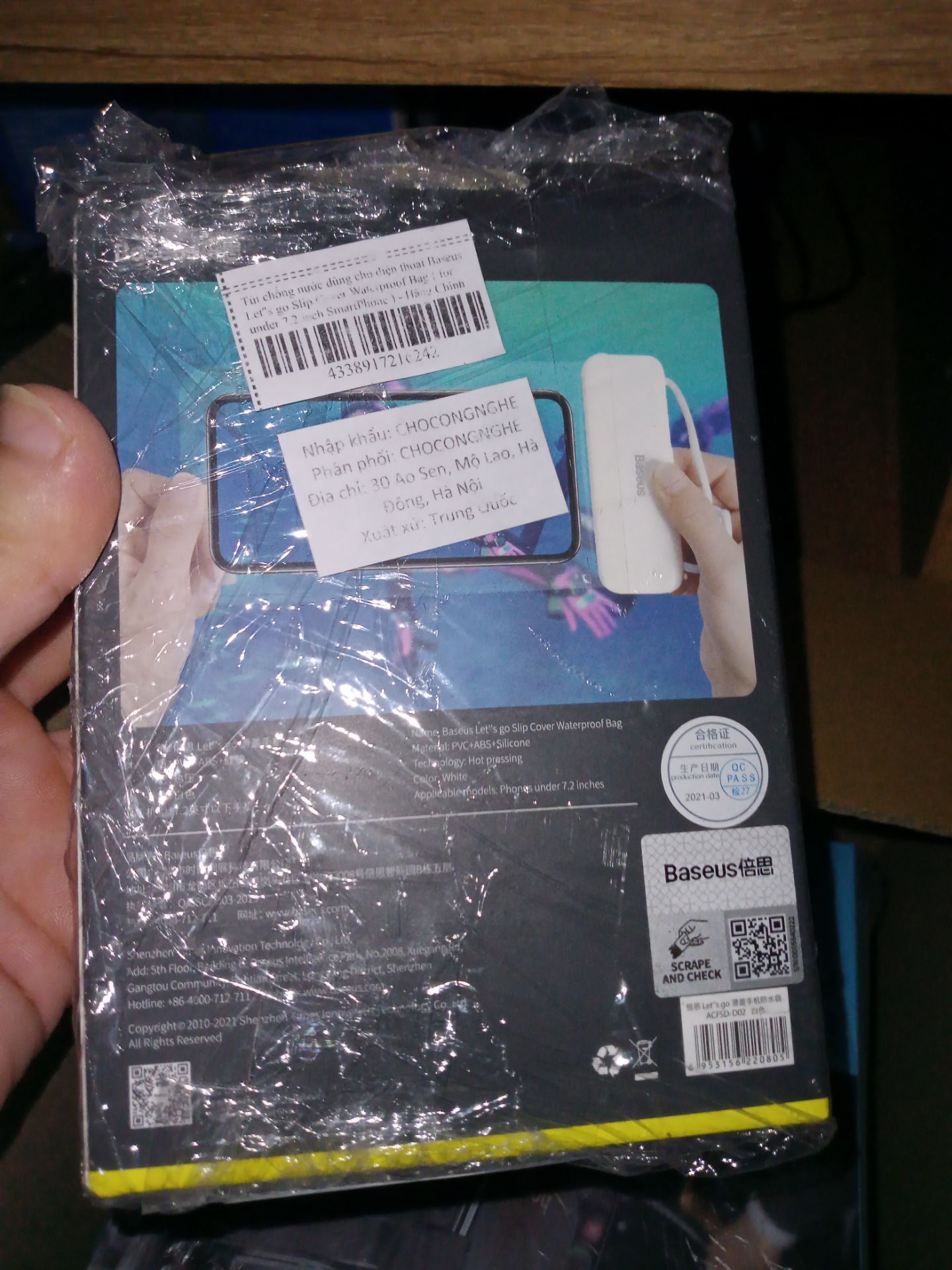 giao hàng nhanh, đóng gói chắc chắn,