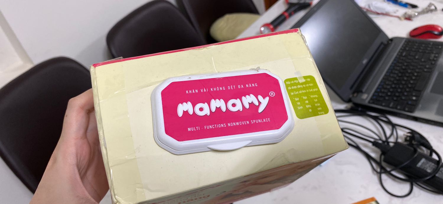 Hàng rất kém chất lượng, tôi muốn hoàn hàng, móp méo tè le, dơ và cát không, làm sao dùng cho em bé được