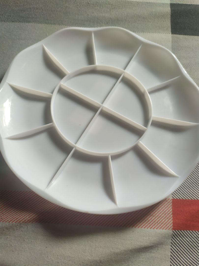 sản phẩm đúng giống như hình, Tiki thì giao hàng chỉ có đúng thời hạn hoặc sớm hơn thôi nên mình rất ưng:3