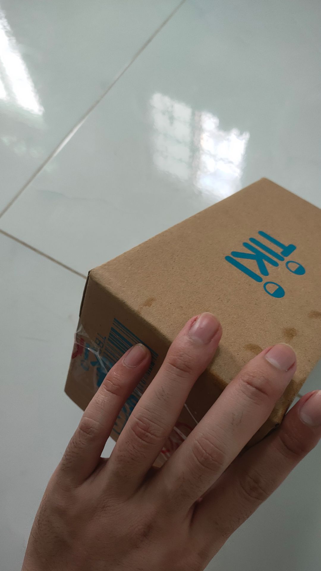 giao hàng nhanh, đóng gói cẩn thận, nhân viên tư vấn nhiệt tình, chưa dùng nên không rõ tác dụng, nhưng đánh giá cao thái độ và cách chăm sóc khách hàng của shop! cảm ơn shop!