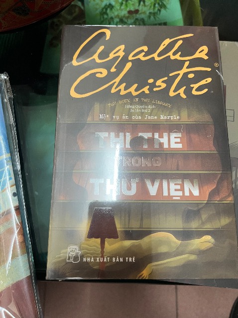 Shop đóng gói cẩn thận và giao nhanh. Sách chính hãng, giá tốt. Sẽ tiếp tục ủng hộ shop ah