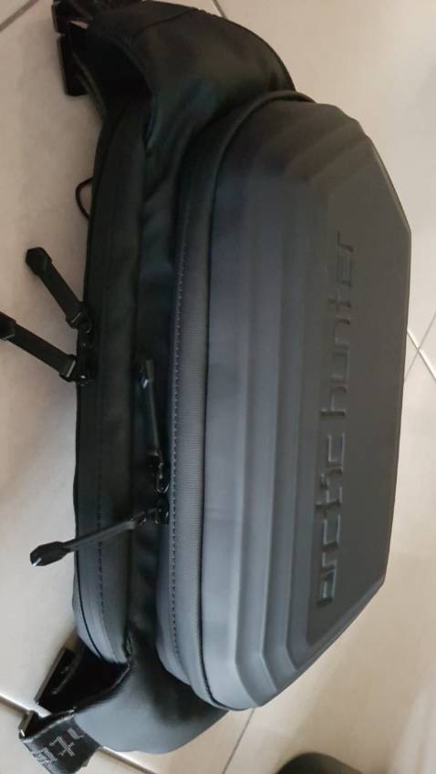 Giao hàng nhanh, đóng gói cẩn thận, với giá này thì chất lượng ổn, đựng đc khá nhiều đồ. Hài lòng Giao hàng nhanh, đóng gói cẩn thận, với giá này thì chất lượng ổn, đựng đc khá nhiều đồ. Hài lòng