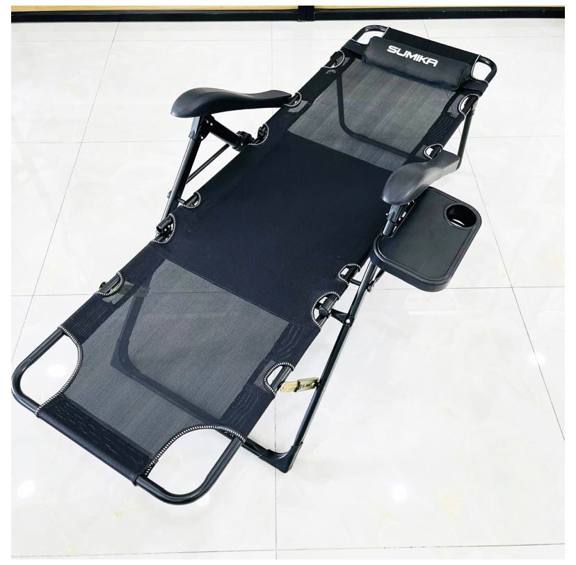 Ghế xịn sò lắm, giao hàng siêu nhanh 2h trong tphcm, ngồi xuống, đứng lên hơi vướng , khó khăn chút. Tay nắm hai bên bằng nhựa xài lâu dài ko biết có dễ bể hay ko!! Nếu thiết kế thanh gài bằng inox sẽ chắc chắn hơn… thấy trong quảng cáo có kèm thêm bọc ghế và miếng che mắt nhưng ko thấy giao…