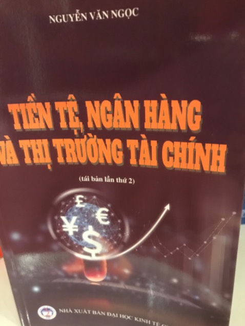 Giao nhanh, nhiều thông tin, đóng gói đẹp, chất lượng tốt