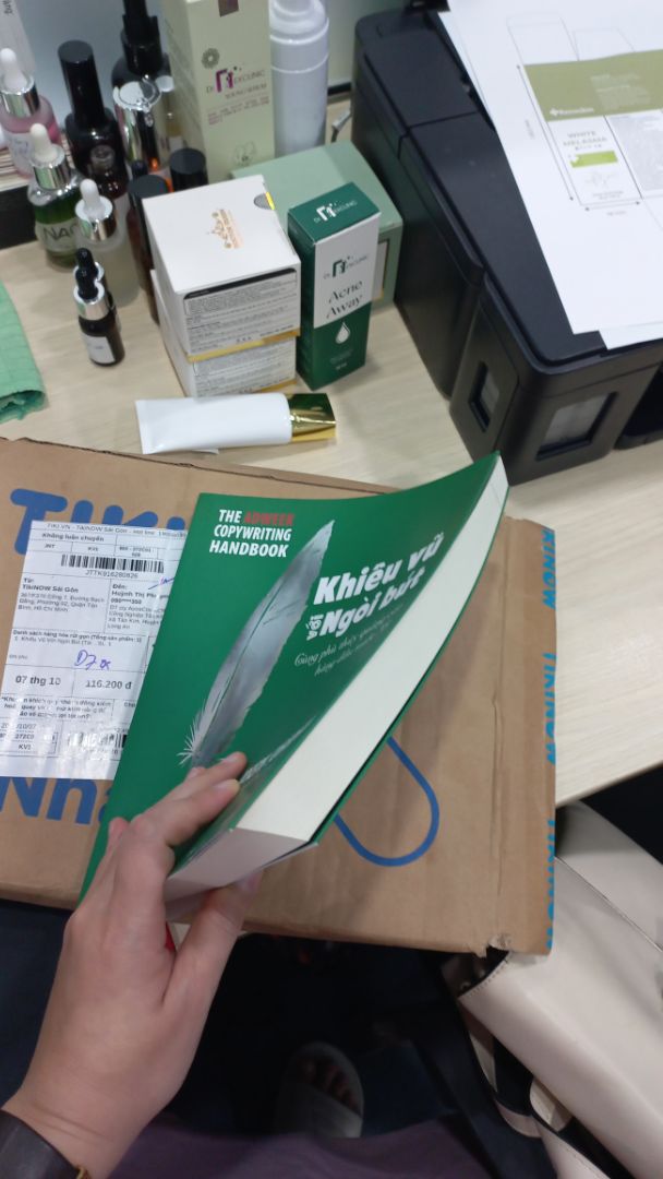 Sách đẹp. Giao nhanh