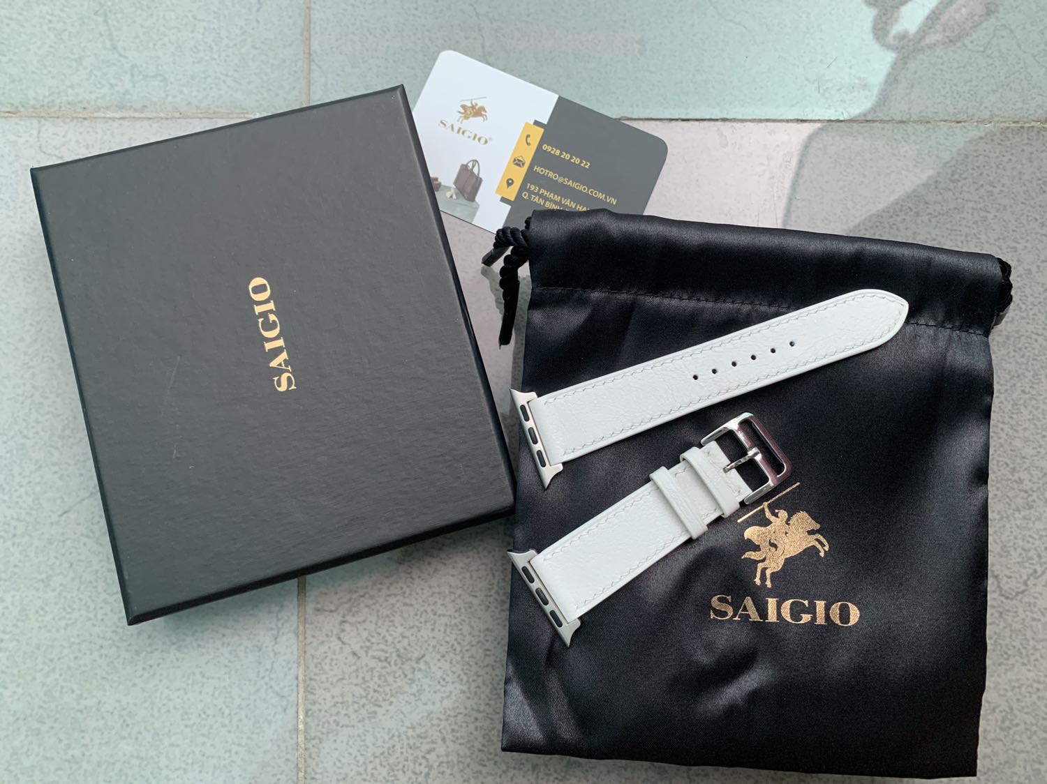 Cảm nhận đầu tiên hàng rất đẹp, đáng tiền...thử dùng một tg xem độ bền ntn nữa... Rất ưng ý, tặng shop 5* 👍