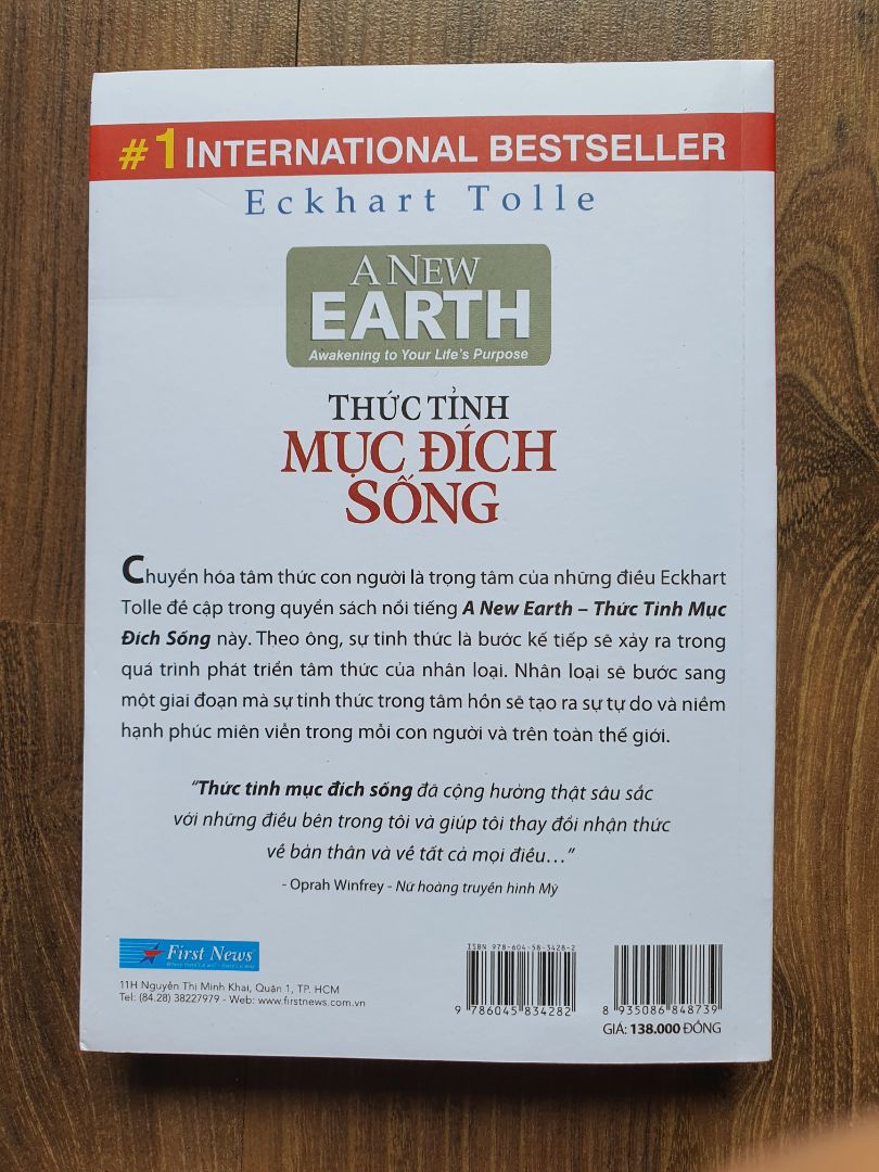 Minh đặt sách lần 1 nhận sách bị lỗi, đã tiến hành đổi trả thành công. Sách đẹp, nội dung rất đáng đọc